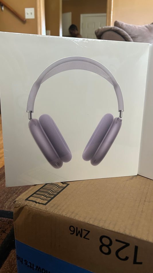 Apple AirPods Max Wireless Bluetooth Over-Ear Headphones - Active Noise Cancellation - Excellent Condition