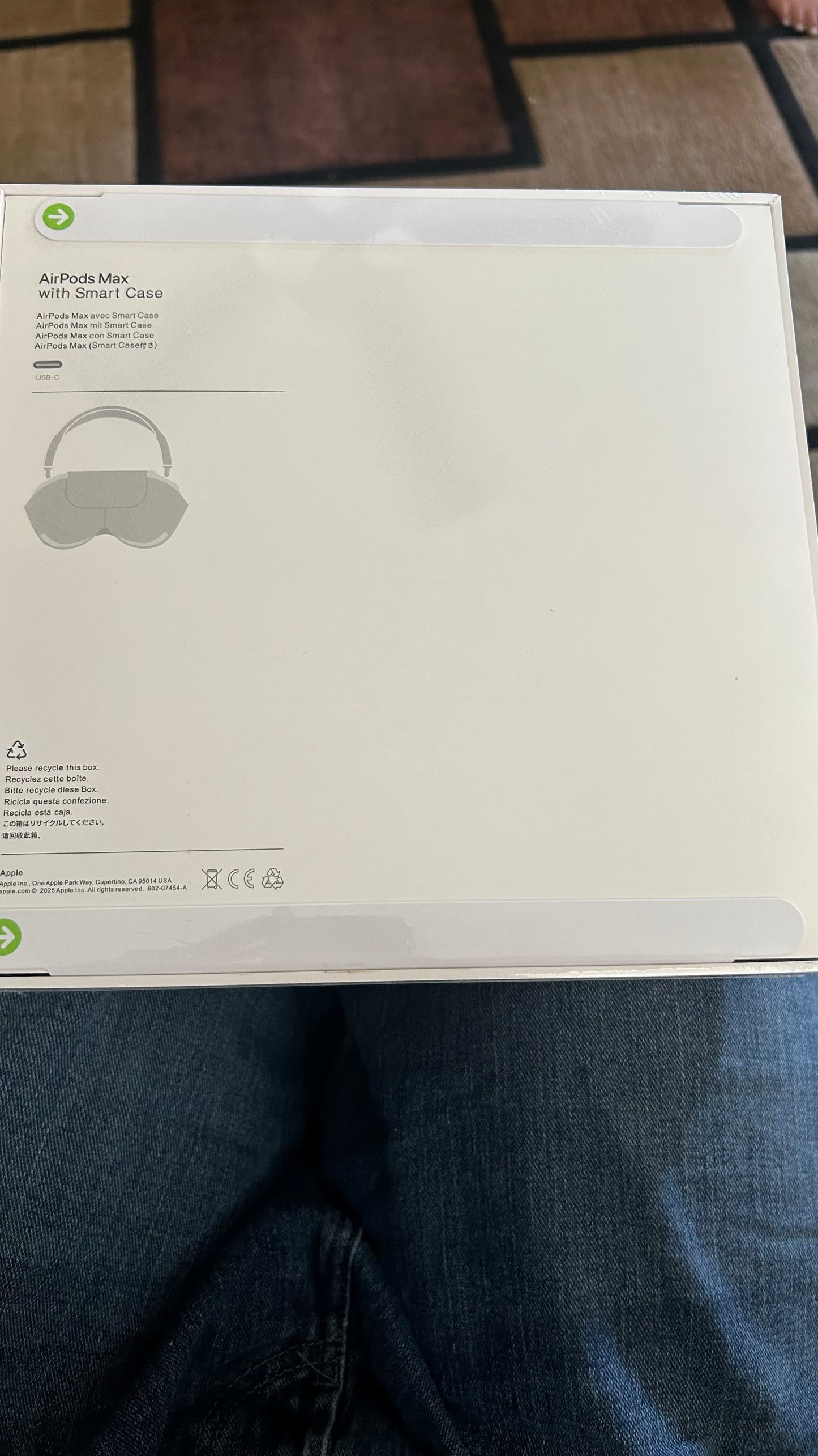 Apple AirPods Max Wireless Bluetooth Over-Ear Headphones - Active Noise Cancellation - Excellent Condition